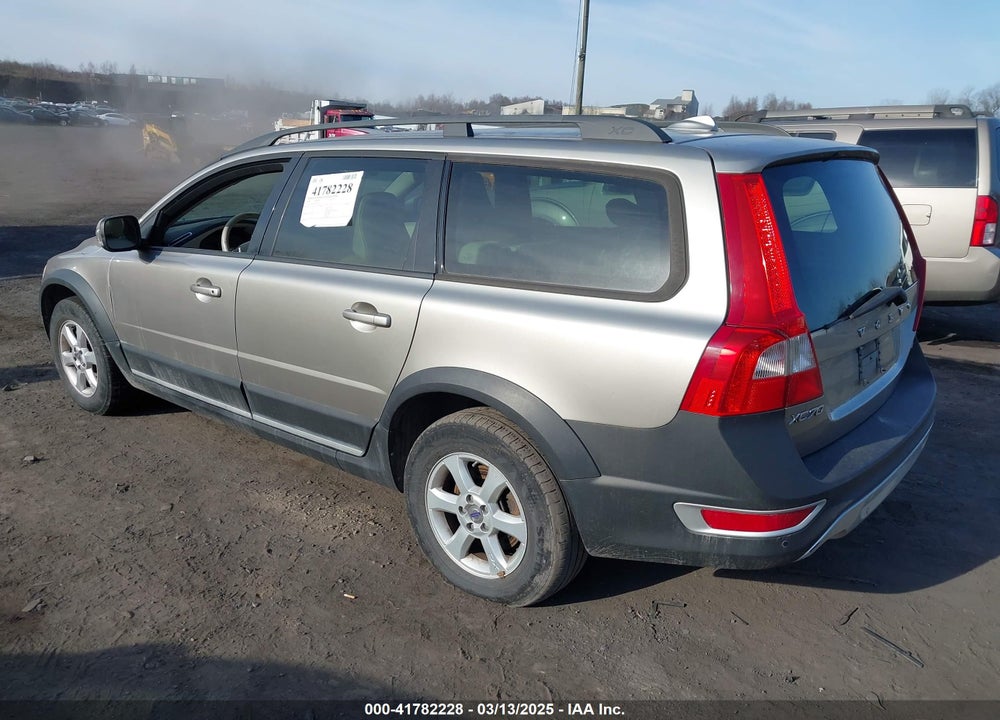 2008 VOLVO XC70 VIN: YV4BZ982381035076