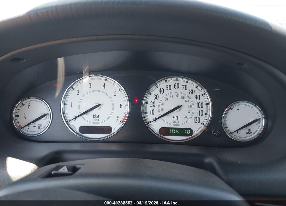 2003 CHRYSLER 300M VIN: 2C3HE66GX3H562813