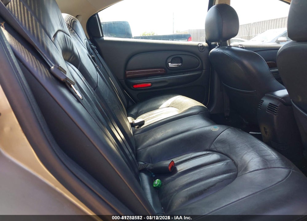 2003 CHRYSLER 300M VIN: 2C3HE66GX3H562813