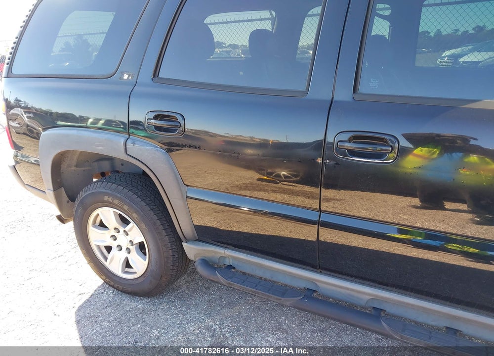 2004 CHEVROLET TAHOE VIN: 1GNEK13Z64R184420