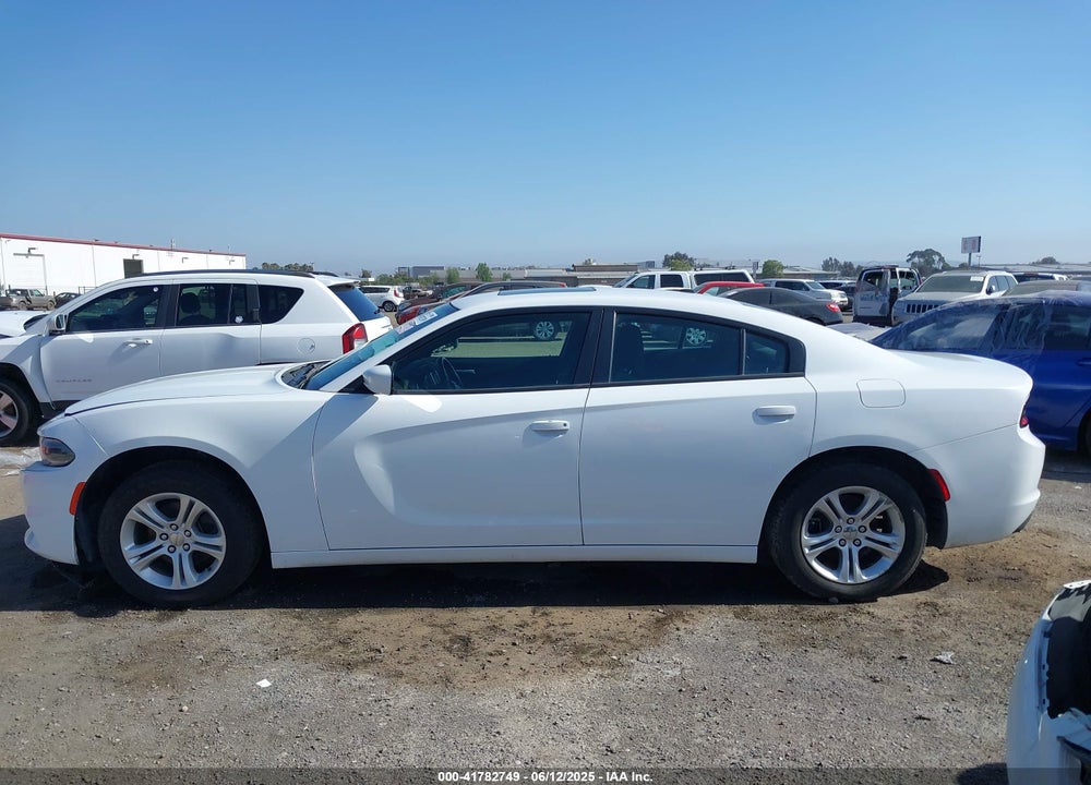 2019 DODGE CHARGER SXT RWD VIN: 2C3CDXBG8KH724557