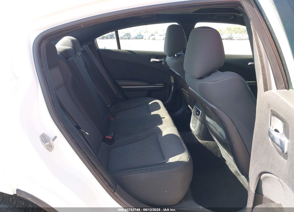 2019 DODGE CHARGER SXT RWD VIN: 2C3CDXBG8KH724557