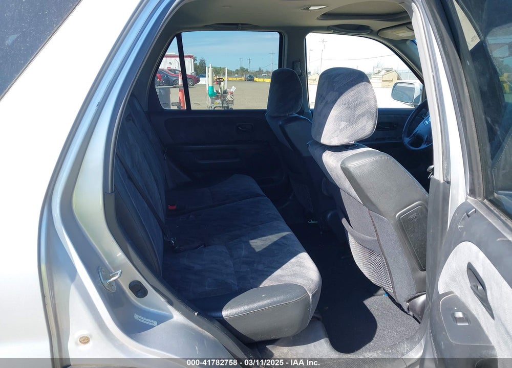 2004 HONDA CR-V VIN: SHSRD78884U254859