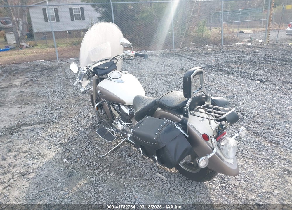 2003 YAMAHA XVS1100 VIN: JYAVP11E83A044081