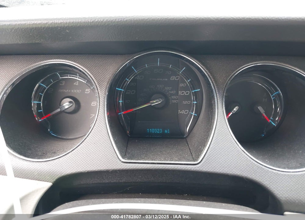 2011 FORD TAURUS SE VIN: 1FAHP2DW5BG161744