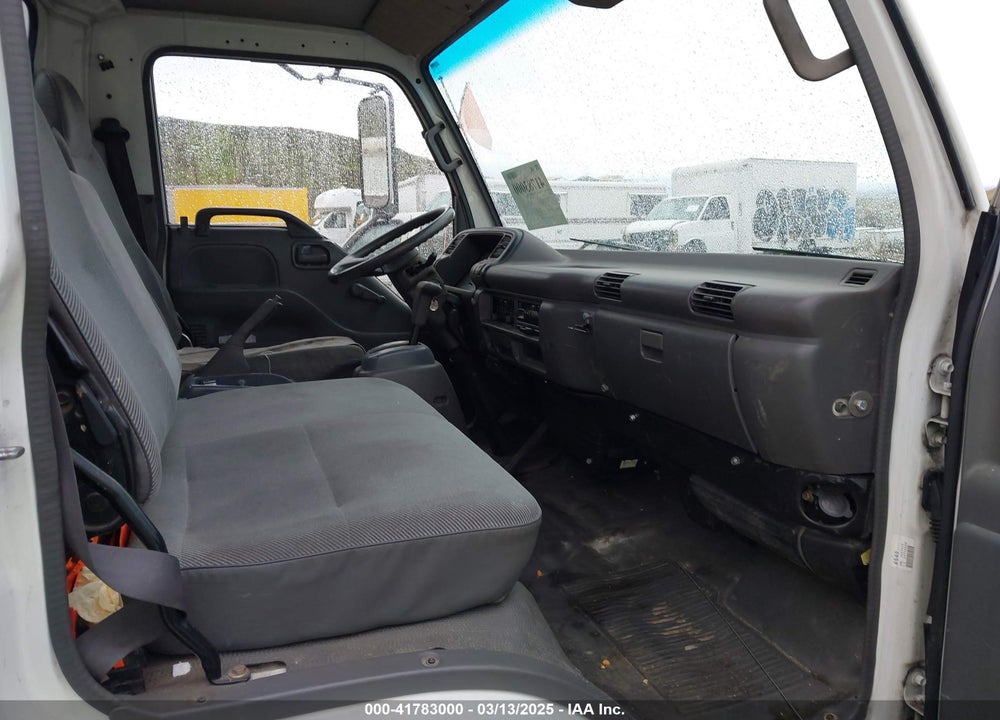2000 GMC W4500 VIN: 4KDC4B1RXYJ801305