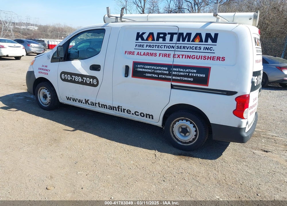 2015 NISSAN NV200 VIN: 3N6CM0KN5FK712710