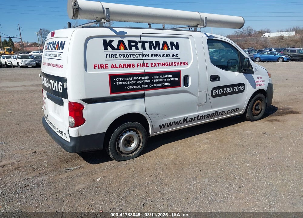 2015 NISSAN NV200 VIN: 3N6CM0KN5FK712710