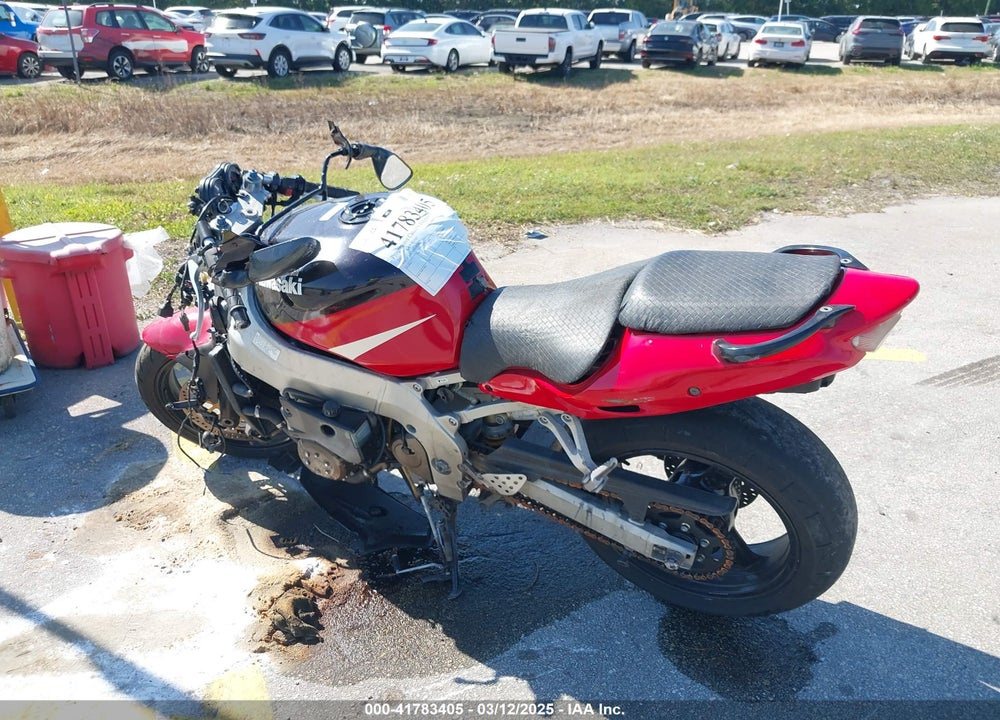 2001 KAWASAKI ZX900 E VIN: JKAZX2E161A028911