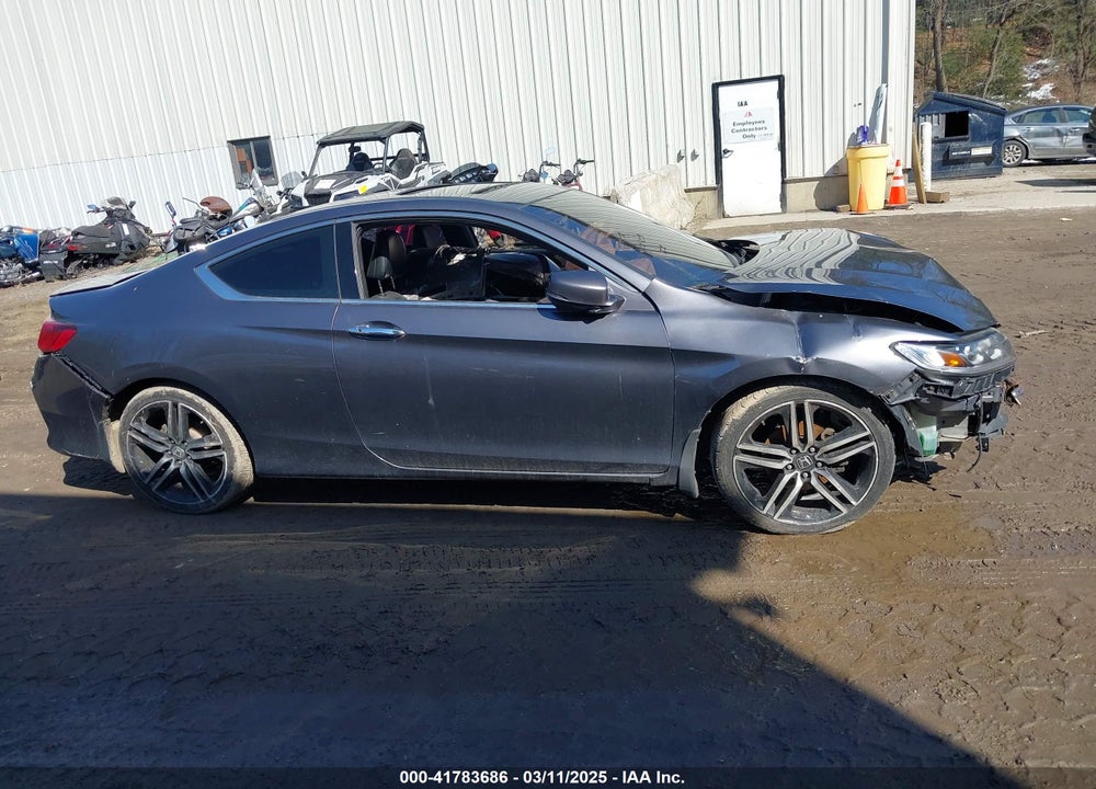 2017 HONDA ACCORD VIN: 1HGCT1B8XHA006697