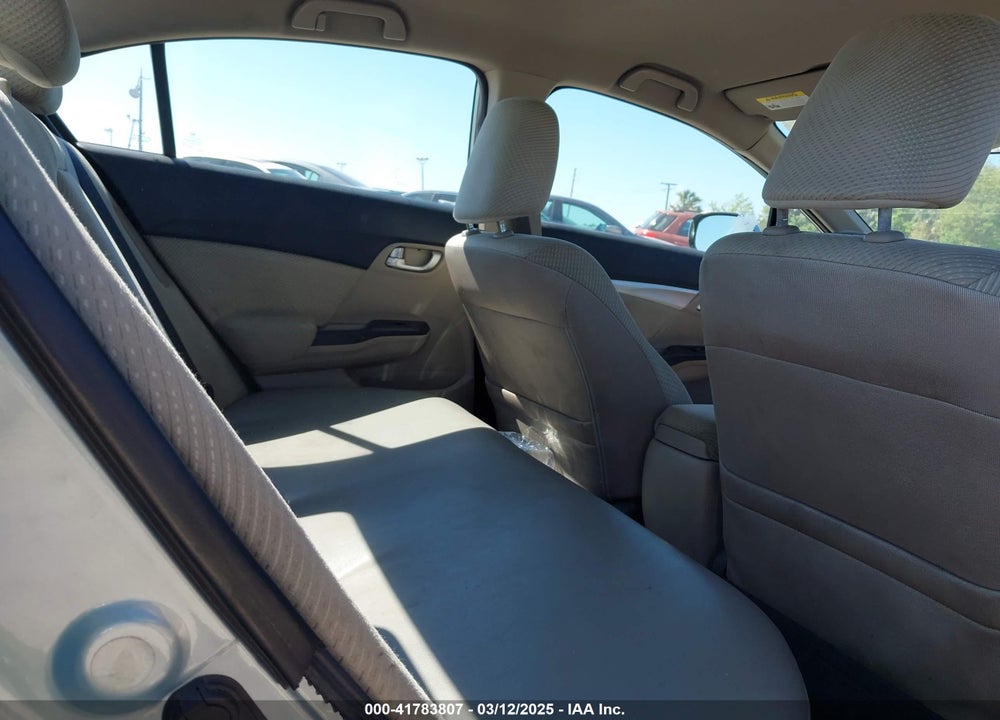 2013 HONDA CIVIC HYBRID VIN: 19XFB4F24DE002027