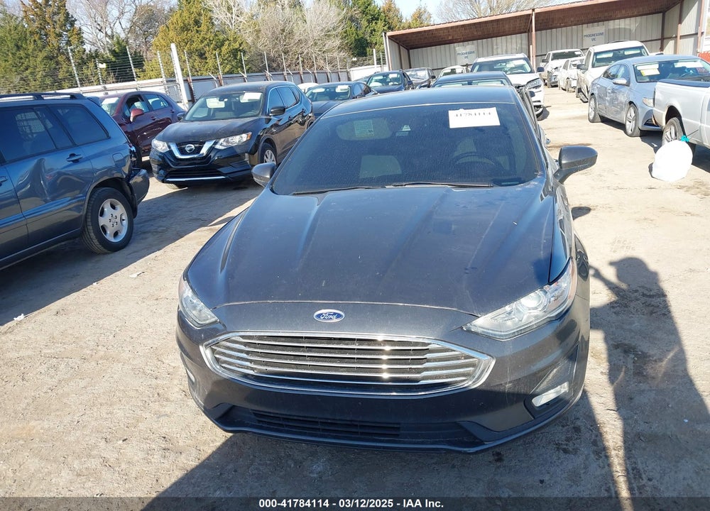 2019 FORD FUSION VIN: 3FA6P0HD2KR229351