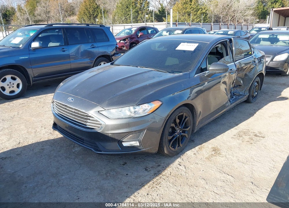 2019 FORD FUSION VIN: 3FA6P0HD2KR229351