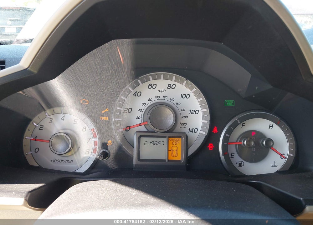 2013 HONDA PILOT VIN: 5FNYF3H52DB028070