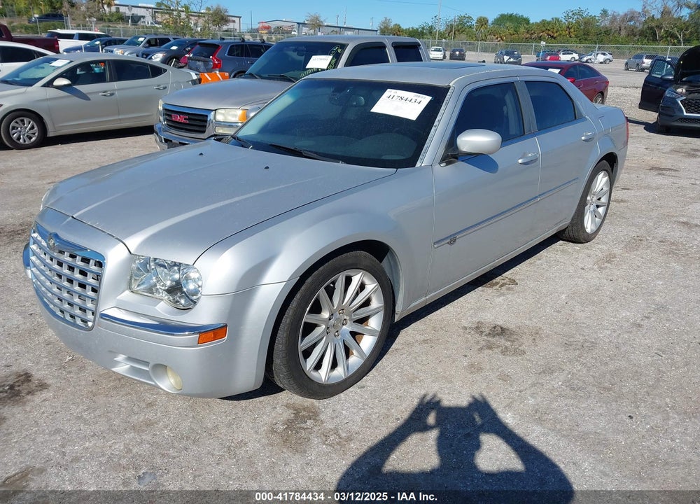 2008 CHRYSLER 300C VIN: 2C3LA63HX8H259685