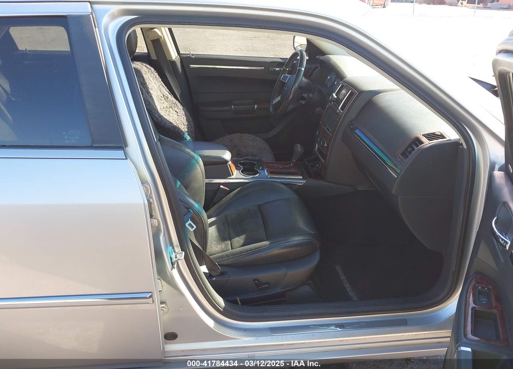 2008 CHRYSLER 300C VIN: 2C3LA63HX8H259685