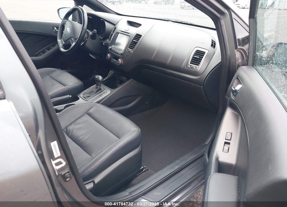 2015 KIA FORTE VIN: KNAFZ5A36F5284538