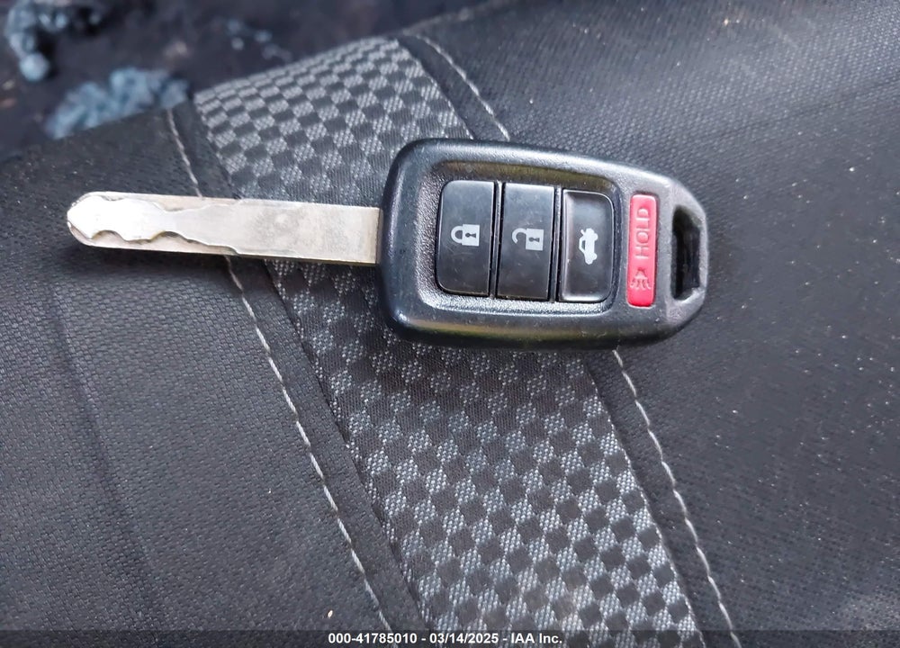 2019 HONDA CIVIC VIN: 2HGFC2F61KH585776