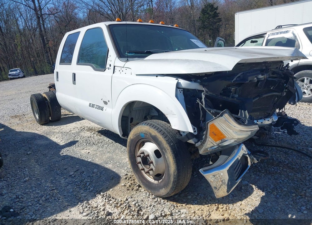 2016 FORD F-350 CHASSIS XLT VIN: 1FD8W3HT7GEC71583