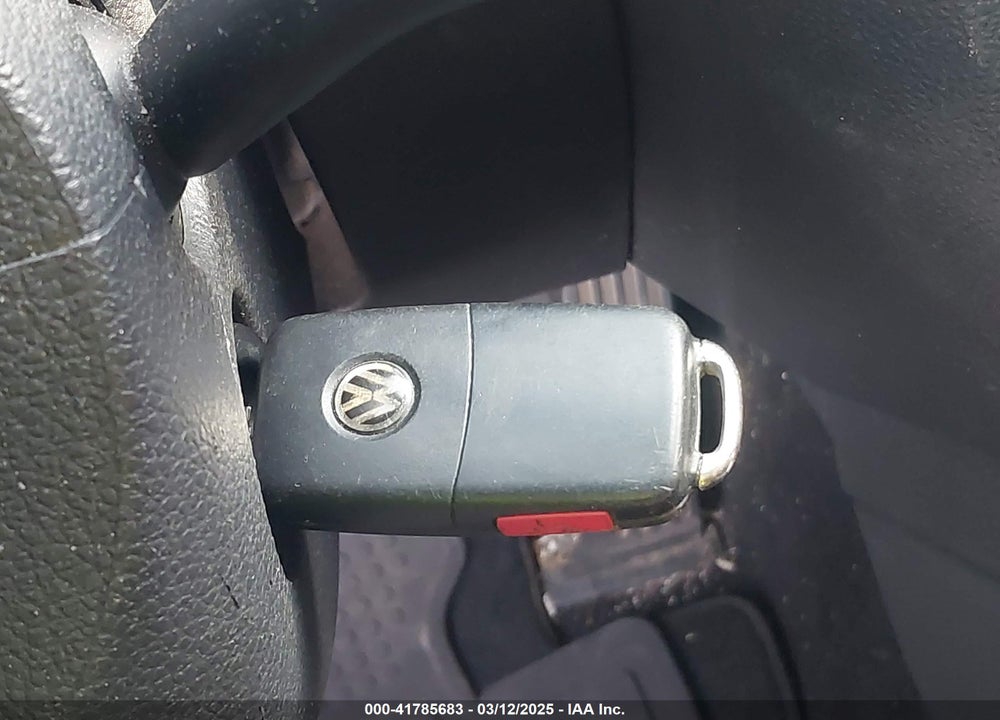 2012 VOLKSWAGEN JETTA VIN: 3VWDP7AJ8CM425915