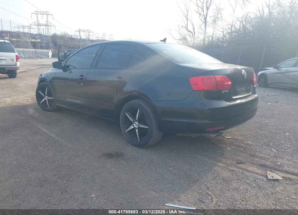 2012 VOLKSWAGEN JETTA VIN: 3VWDP7AJ8CM425915