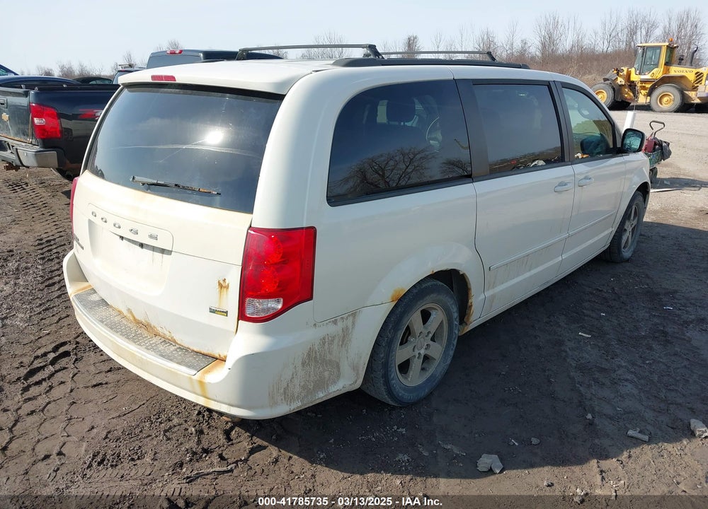 2012 DODGE GRAND CARAVAN VIN: 2C4RDGCG2CR247477