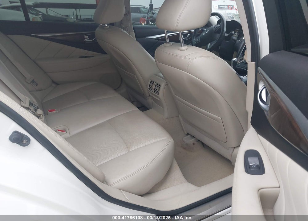 2015 INFINITI Q50 VIN: JN1BV7AP9FM331131