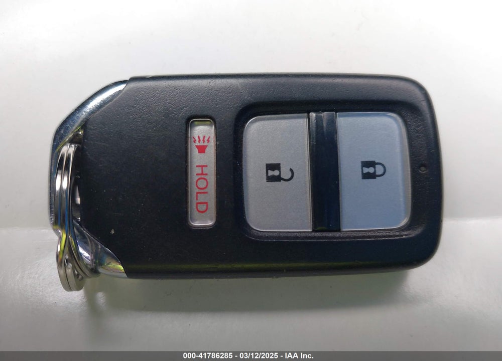 2016 HONDA FIT VIN: JHMGK5H72GS000523