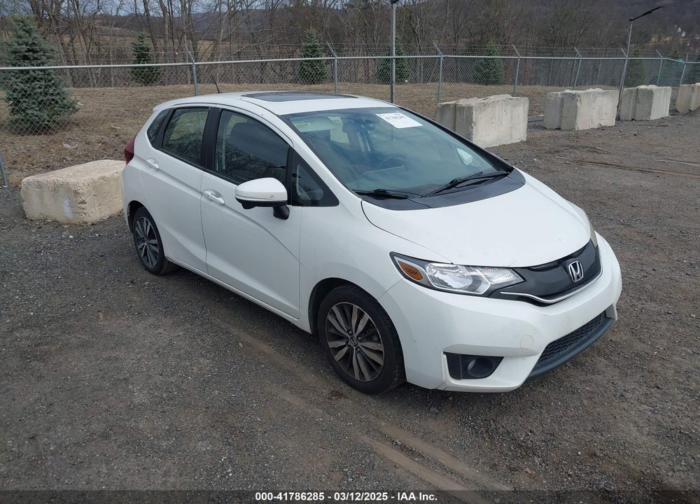 2016 HONDA FIT VIN: JHMGK5H72GS000523