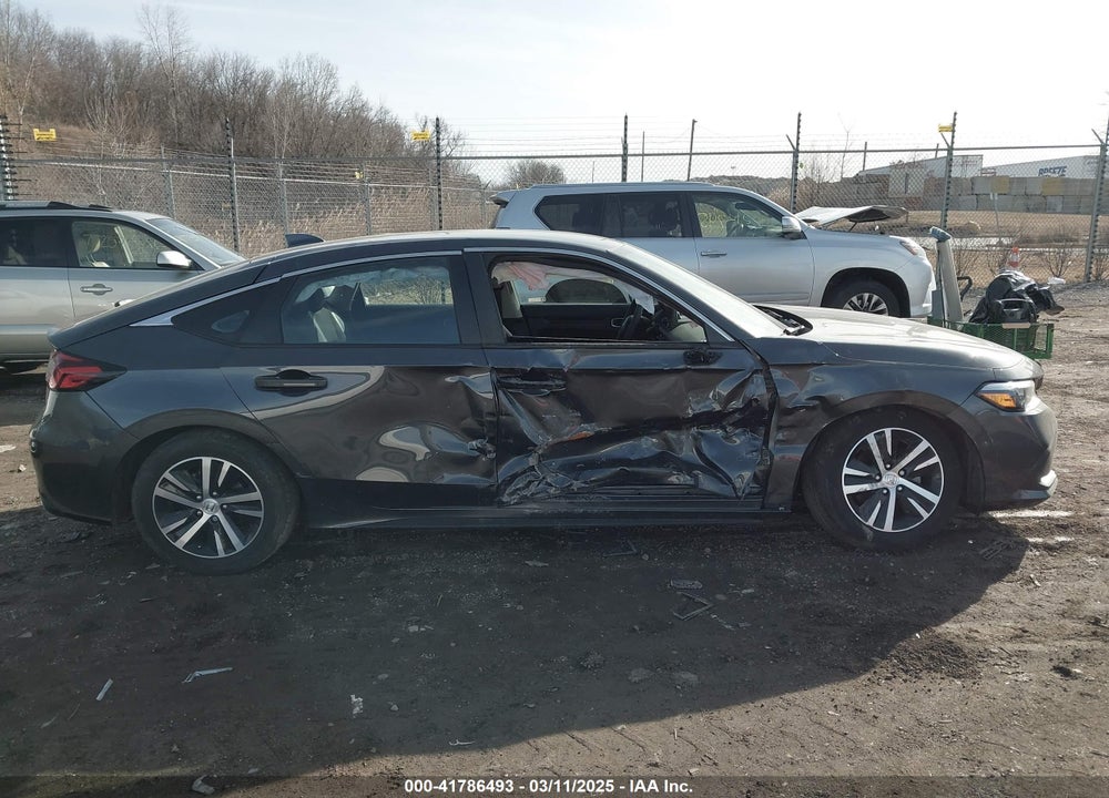 2024 HONDA CIVIC VIN: 19XFL2H58RE005772