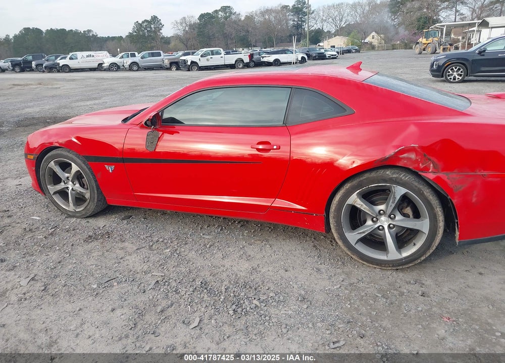 2015 CHEVROLET CAMARO VIN: 2G1FF1E33F9282210