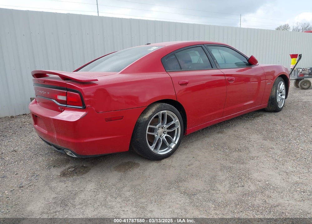 2011 DODGE CHARGER VIN: 2B3CL5CT3BH512648