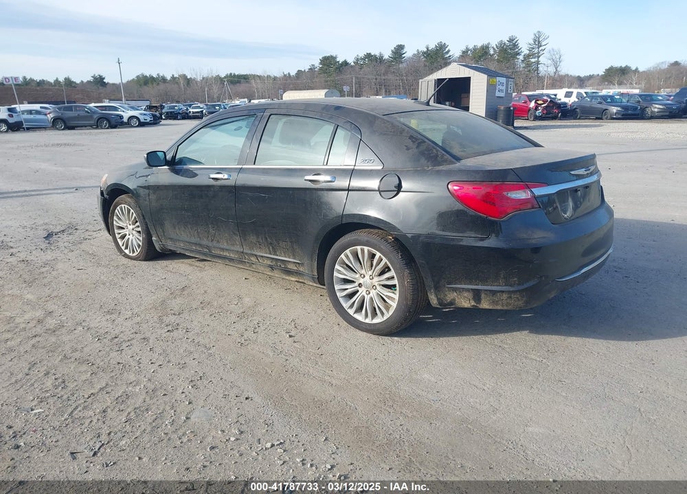 2012 CHRYSLER 200 VIN: 1C3CCBCB3CN307817