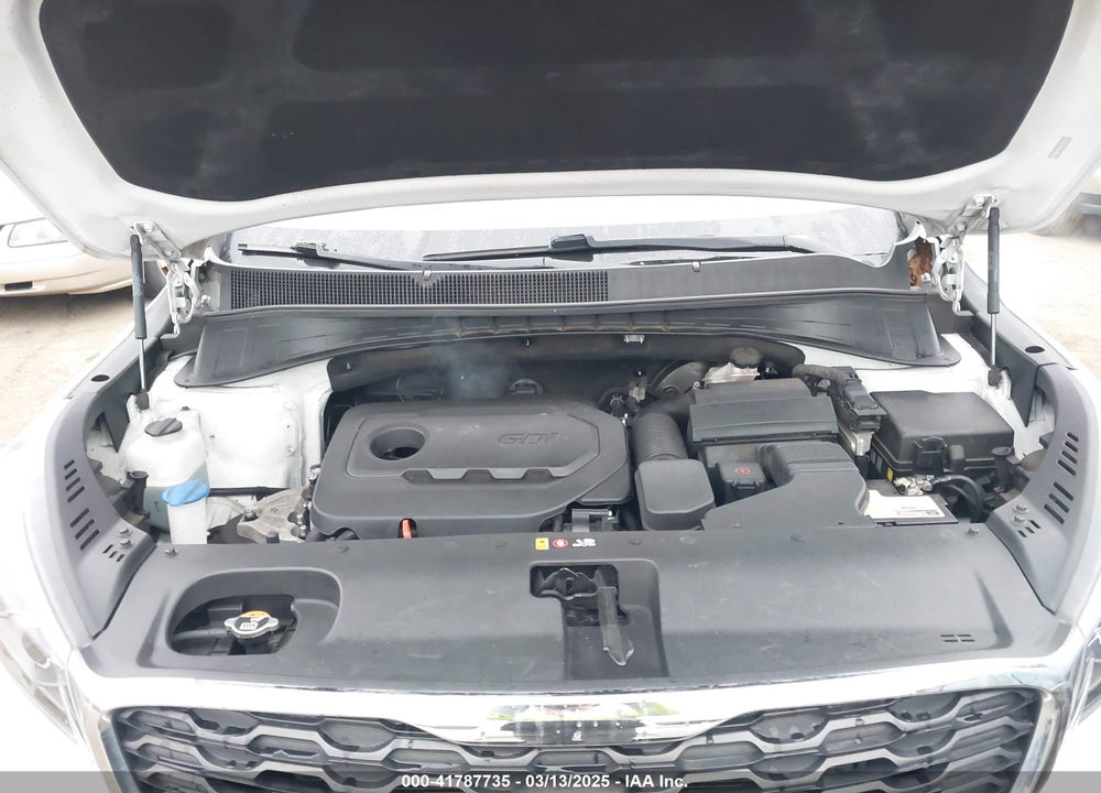 2020 KIA SORENTO 2.4L L VIN: 5XYPG4A33LG671526