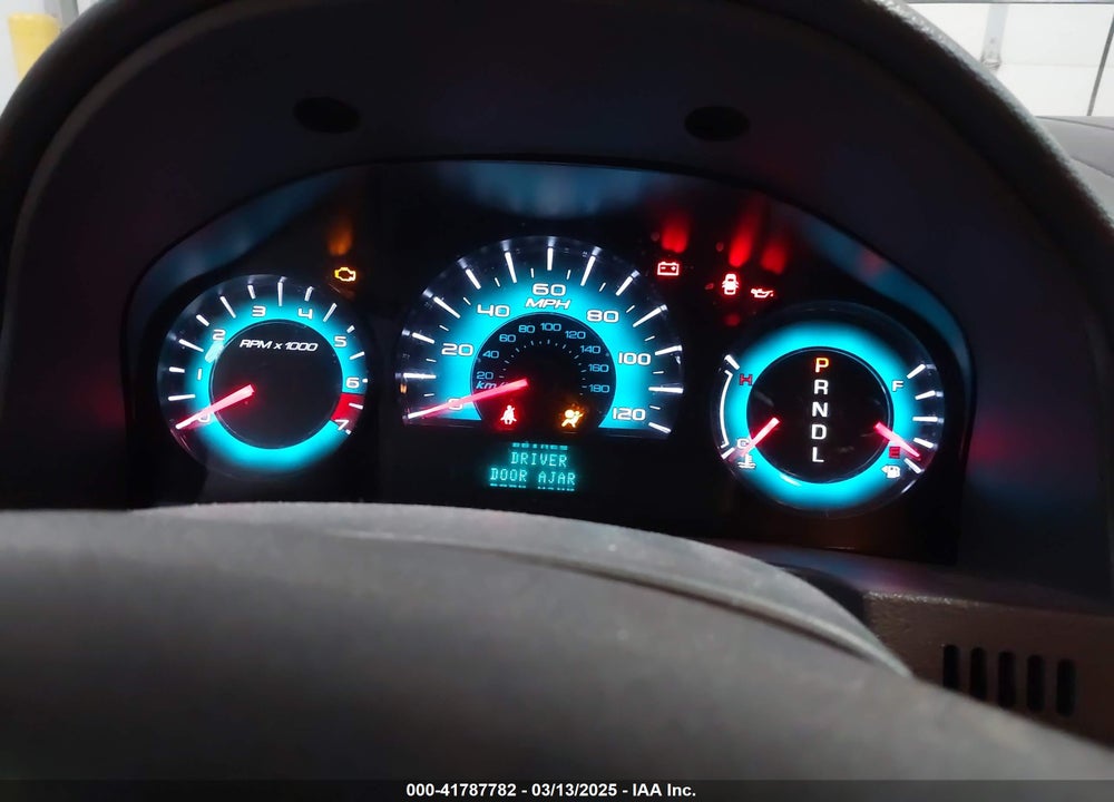 2011 FORD FUSION VIN: 3FAHP0HA7BR288202