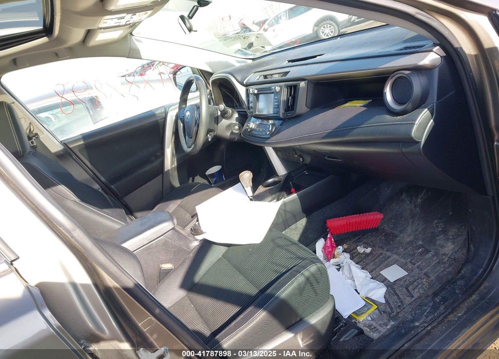 2015 TOYOTA RAV4 VIN: 2T3RFREVXFW243723