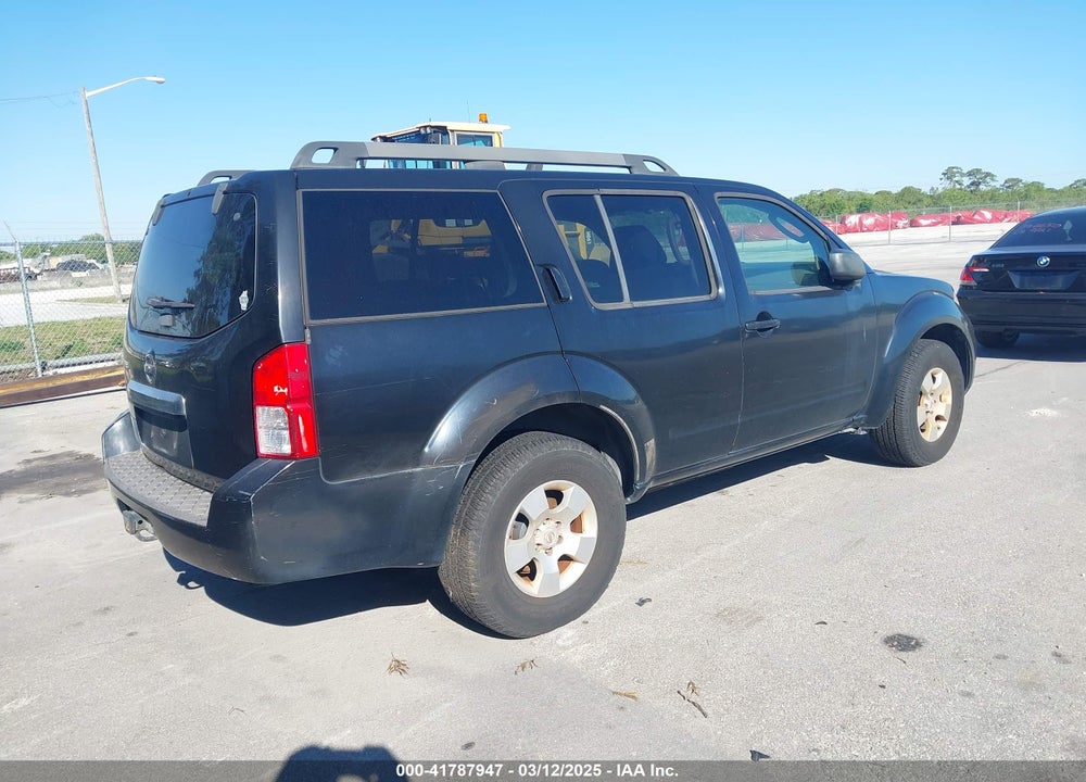 2011 NISSAN PATHFINDER VIN: 5N1AR1NN2BC605770