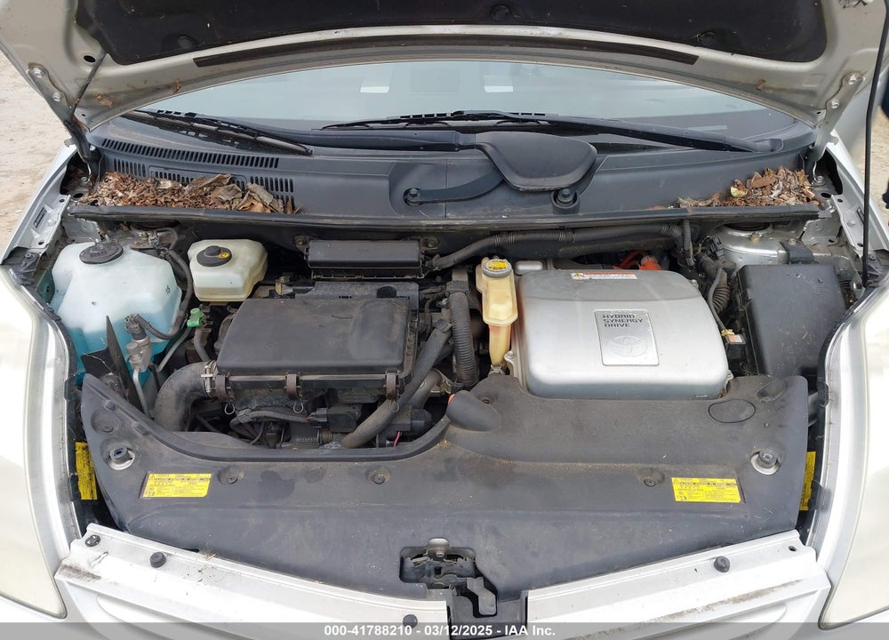 2005 TOYOTA PRIUS VIN: JTDKB20U657015182