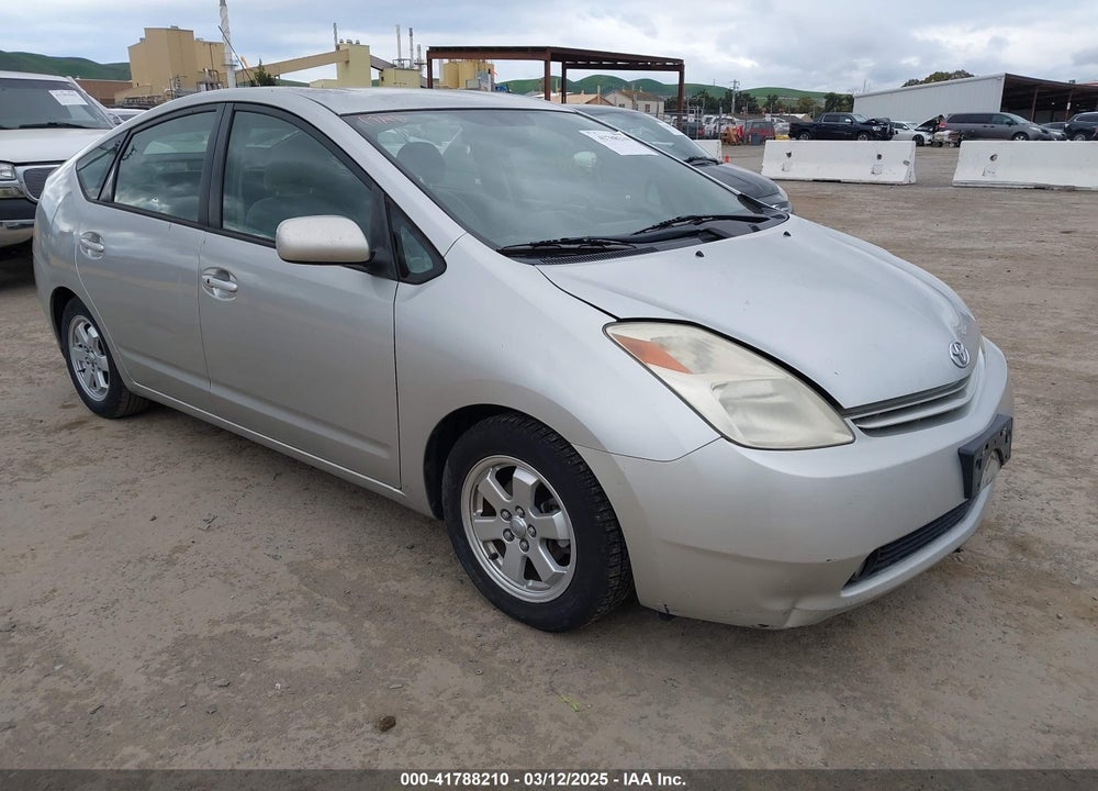 2005 TOYOTA PRIUS VIN: JTDKB20U657015182