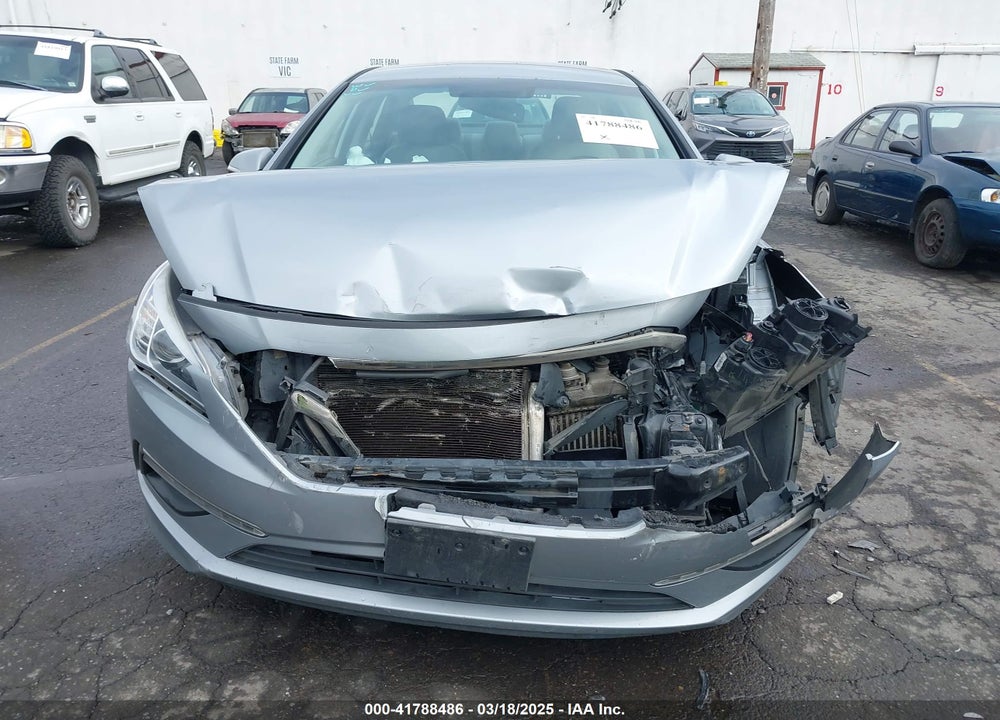 2015 HYUNDAI SONATA ECO VIN: 5NPE24AA4FH109197