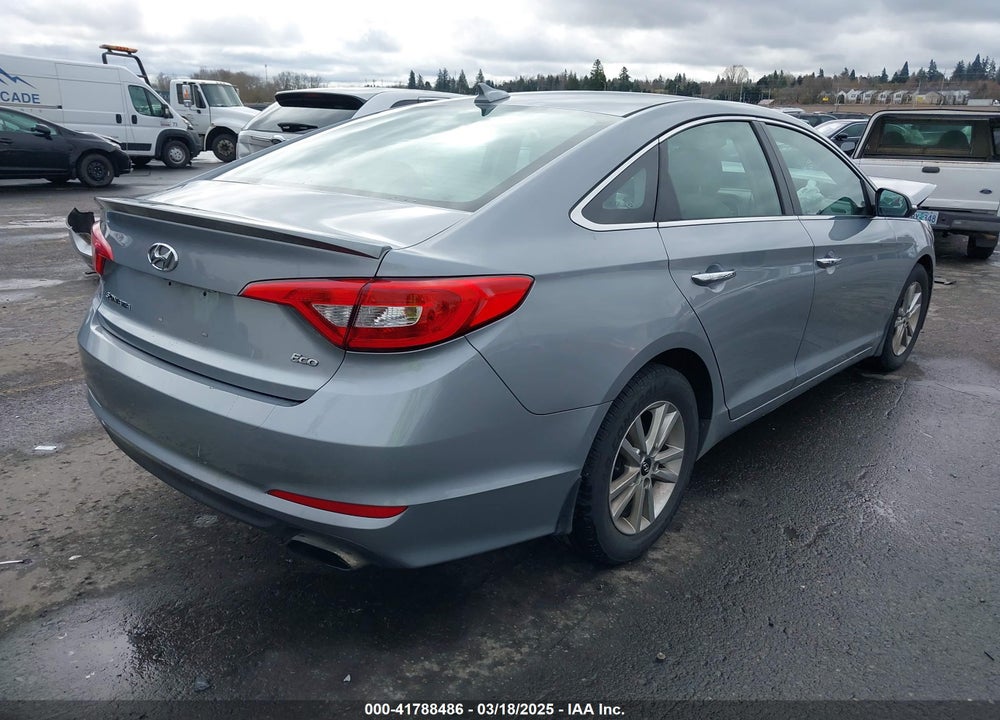 2015 HYUNDAI SONATA ECO VIN: 5NPE24AA4FH109197