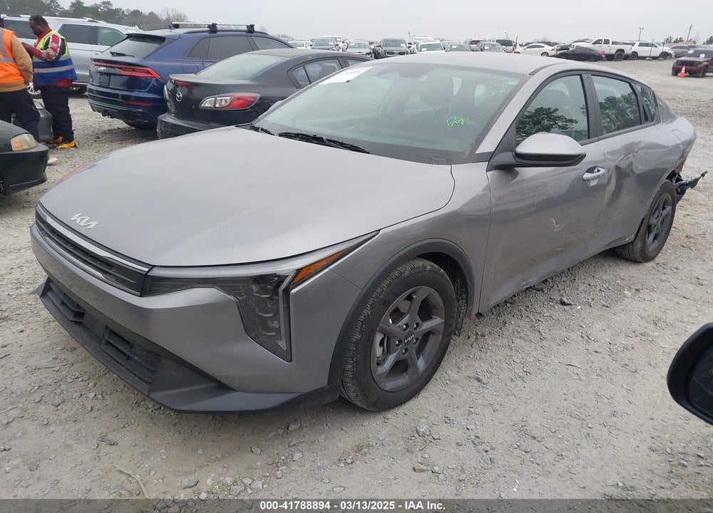 2025 KIA K4 LXS VIN: 3KPFT4DE3SE048536
