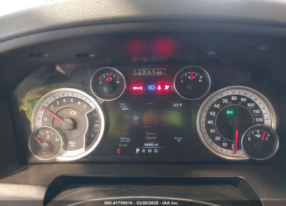 2015 RAM 1500 VIN: 1C6RR7GT6FS612553