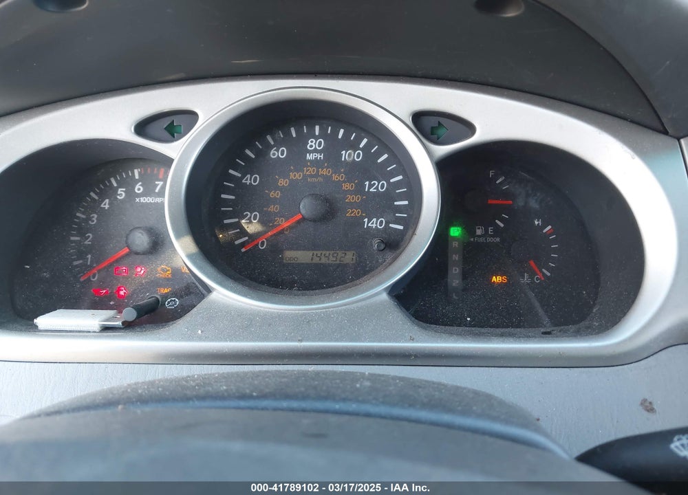2006 TOYOTA HIGHLANDER VIN: JTEGD21A860151467