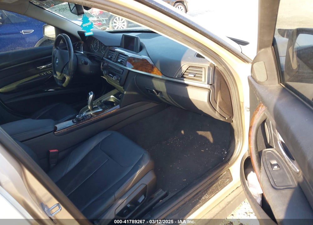 2014 BMW 320I VIN: WBA3C3G55ENS67102