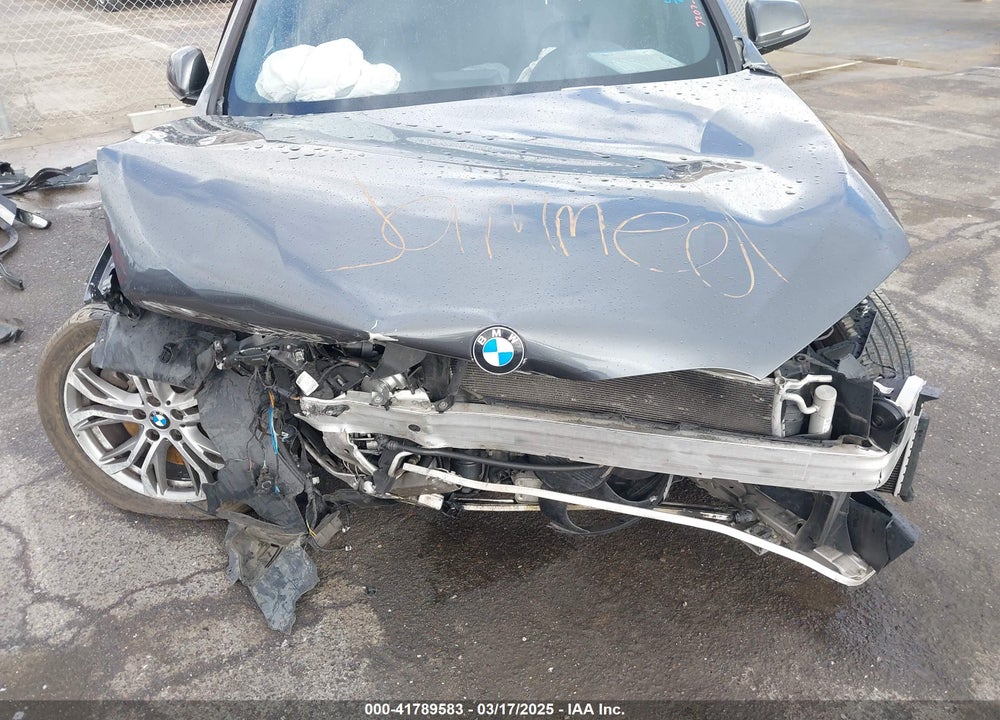 2017 BMW X1 VIN: WBXHT3Z32H4A57335