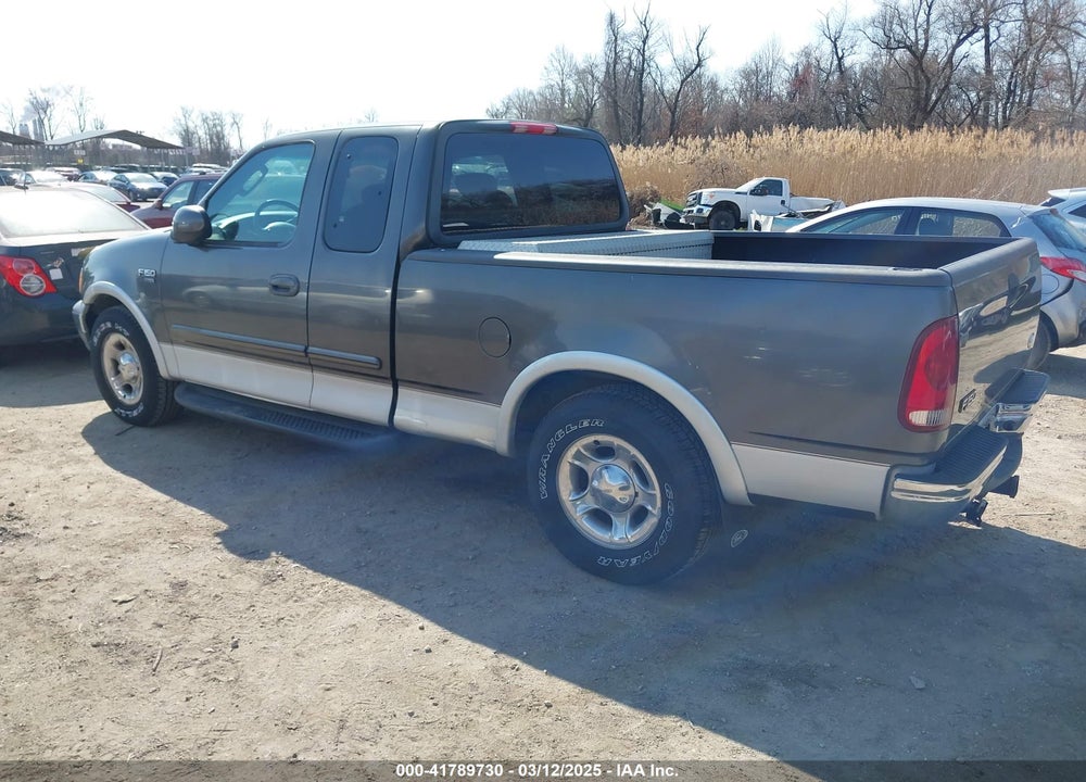 2003 FORD F-150 VIN: 1FTRX17L33NB61748