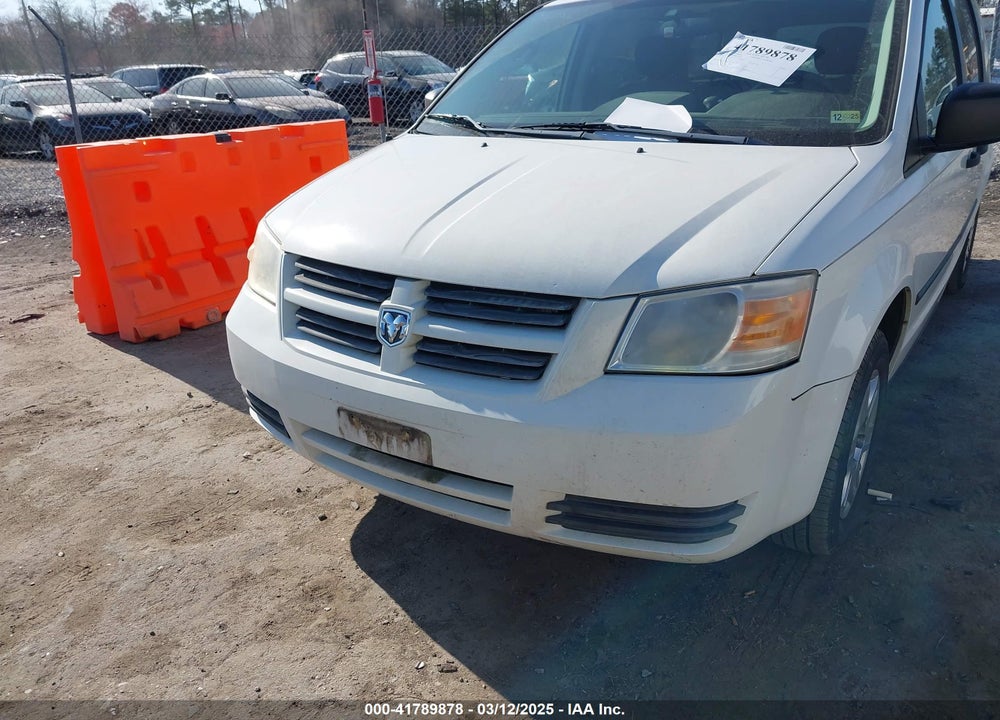 2008 DODGE GRAND CARAVAN VIN: 2D8HN44H88R772258