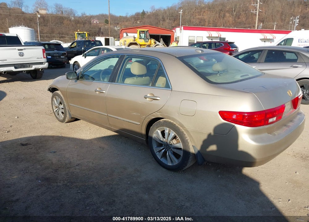 2005 HONDA ACCORD 2.4 EX VIN: 1HGCM56805A004371