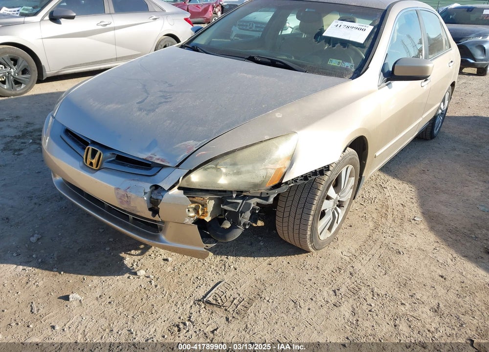 2005 HONDA ACCORD 2.4 EX VIN: 1HGCM56805A004371